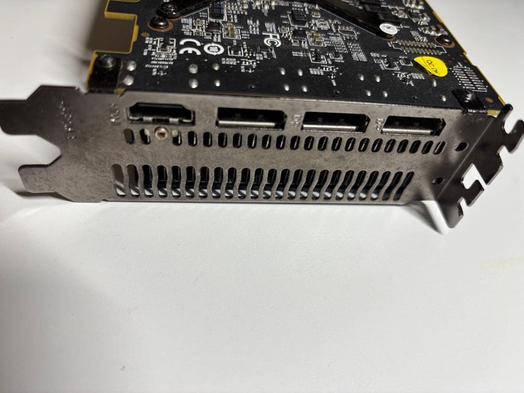 グラフィックボード・グラボ・ビデオカード radeon rx vega 56 nano 8gb asus