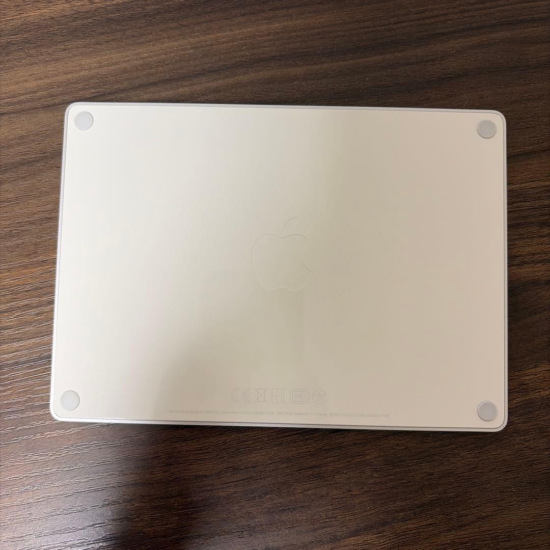 Magic Trackpad 2 A1535 ホワイト