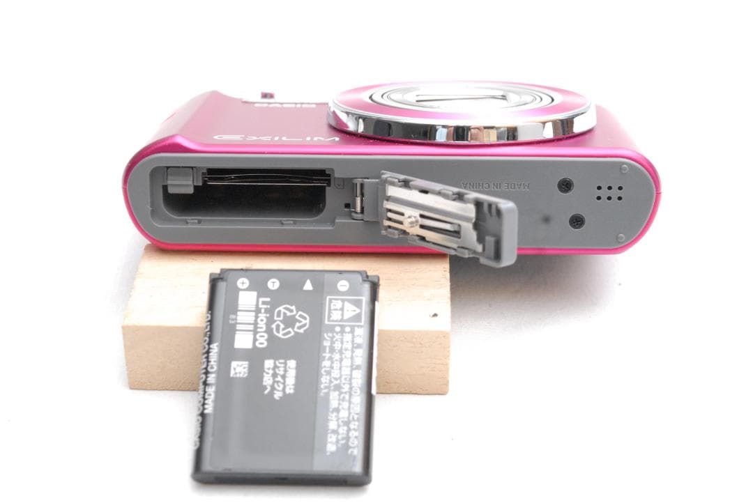 CASIO EXILIM EX-ZS190 (訳アリ品）