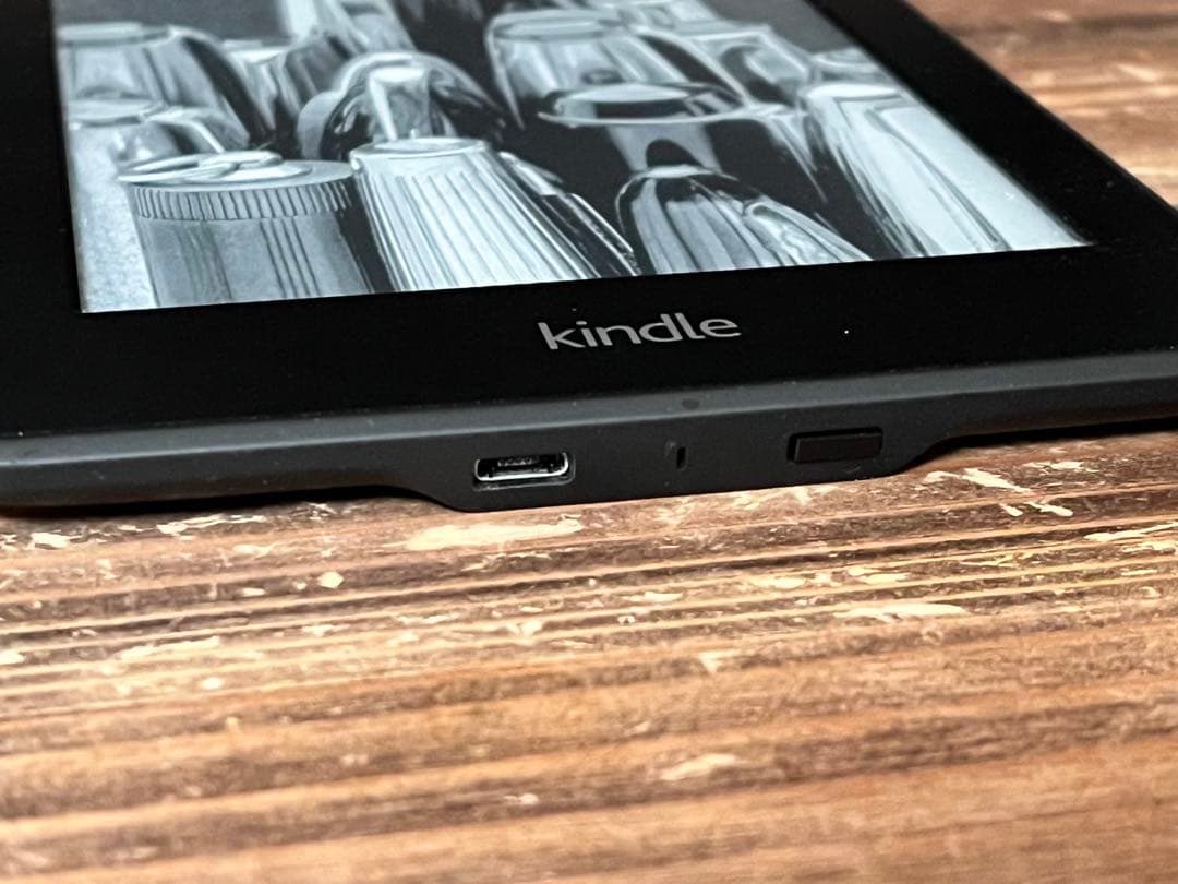 Kindle Paperwhite 第6世代 8GB Wi-Fi 本体