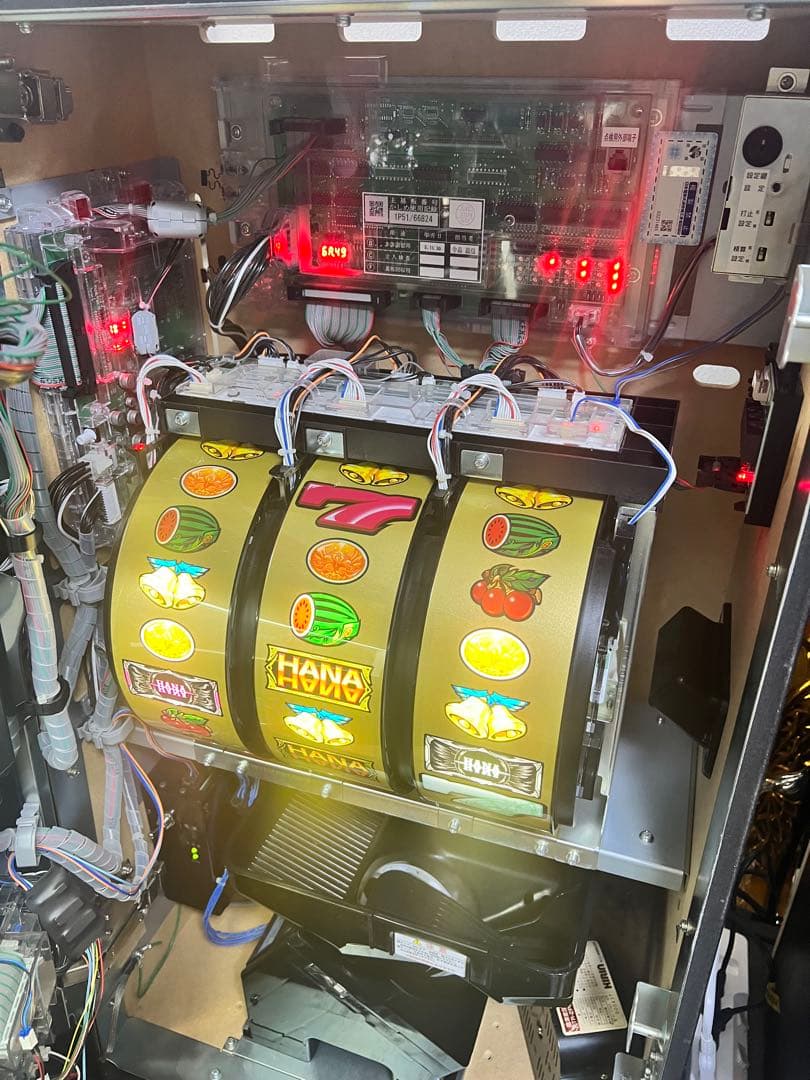 6号機 ハナハナ鳳凰天翔 実機！