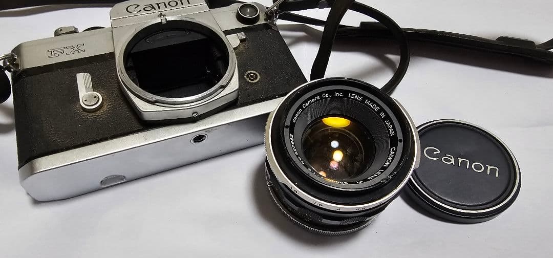Canon FX フィルムカメラ レンズ付き(ジャンク品)