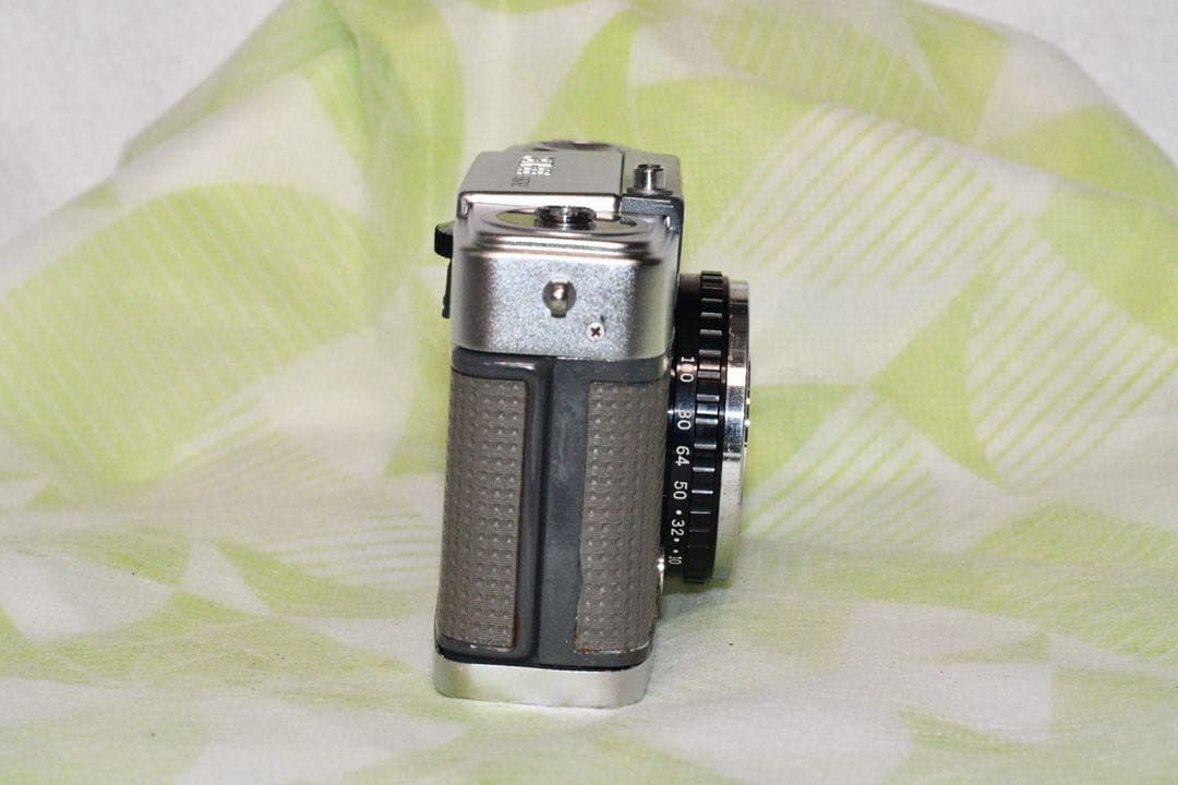 《動作品》OLYMPUS PEN EE a383