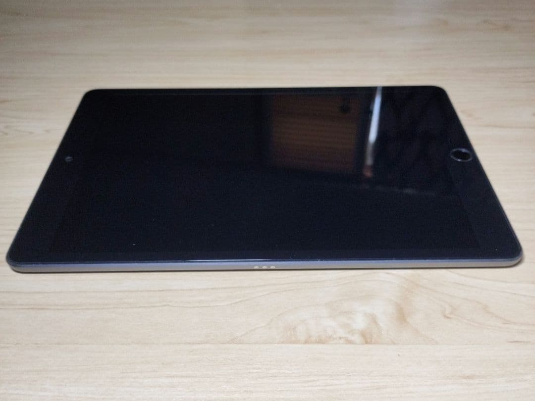 【美品】iPad 第9世代 Wi-Fiモデル 64GB バッテリー最大容量99%
