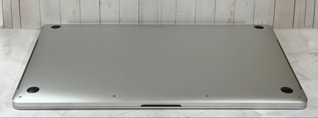 MacBook本体 Apple MacBook Pro 16 2019 i7/16GB/500GB