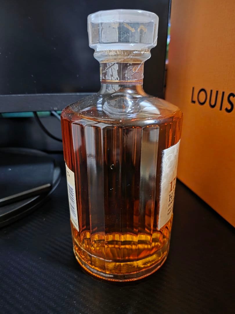 【希少】響17年ウイスキー 700ml　古酒　ヴィンテージ