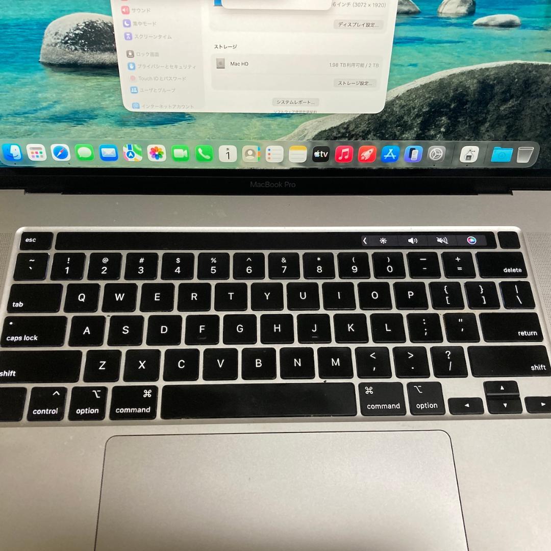 中古　MacBook Pro　MVVM2J/A（2019, 16-inch）