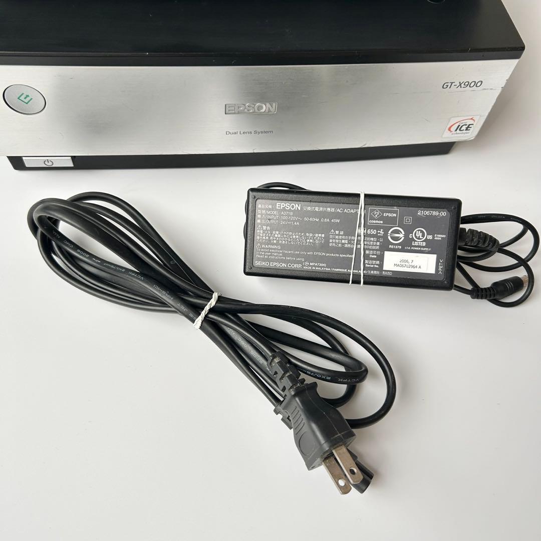 EPSON GT-X900 フラットベッドスキャナー