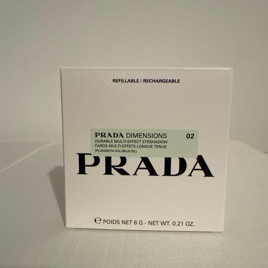 PRADA BEAUTY プラダ　ビューティ　アイシャドウ