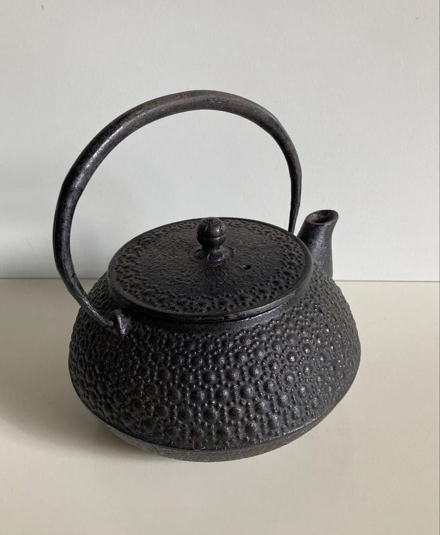 南部鉄器 鉄瓶 岩鋳 茶こし付き 本場南部盛岡 工芸品