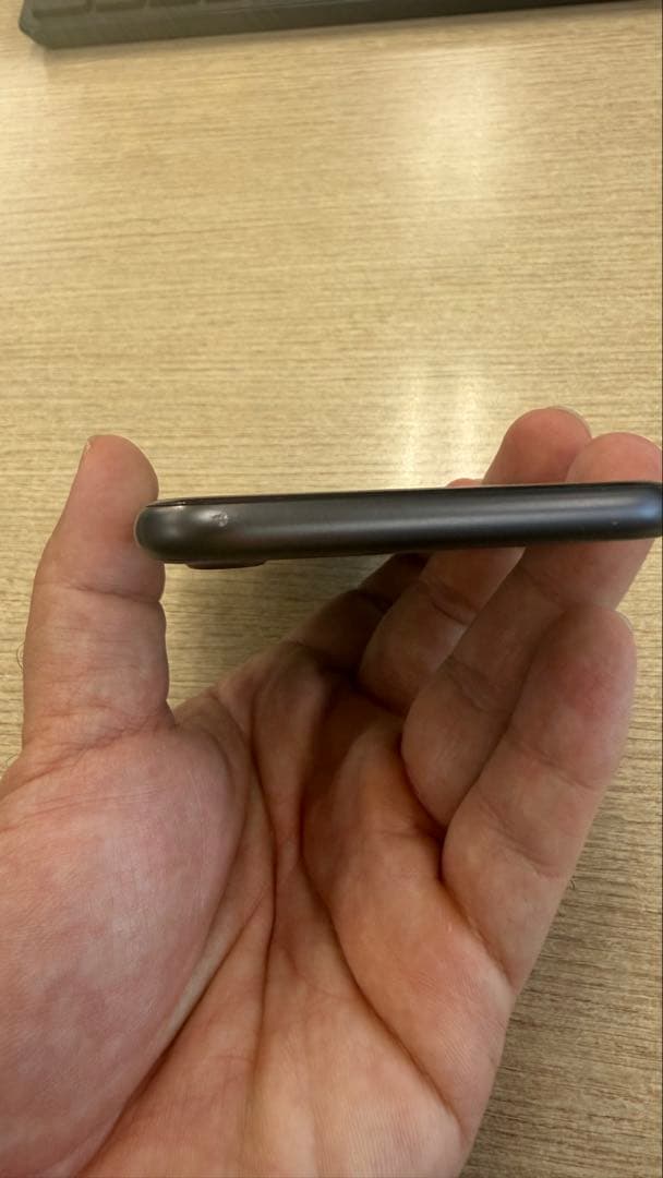 iPhone 8 256GB SIMフリー