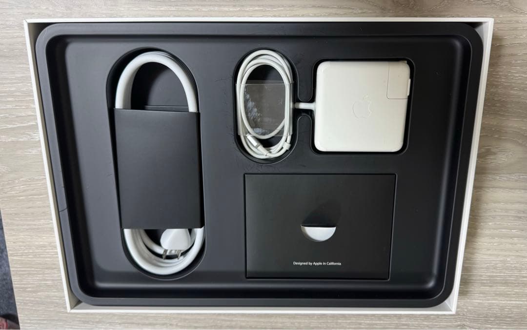 MacBook Pro 2015 13インチ ジャンク 電源必須