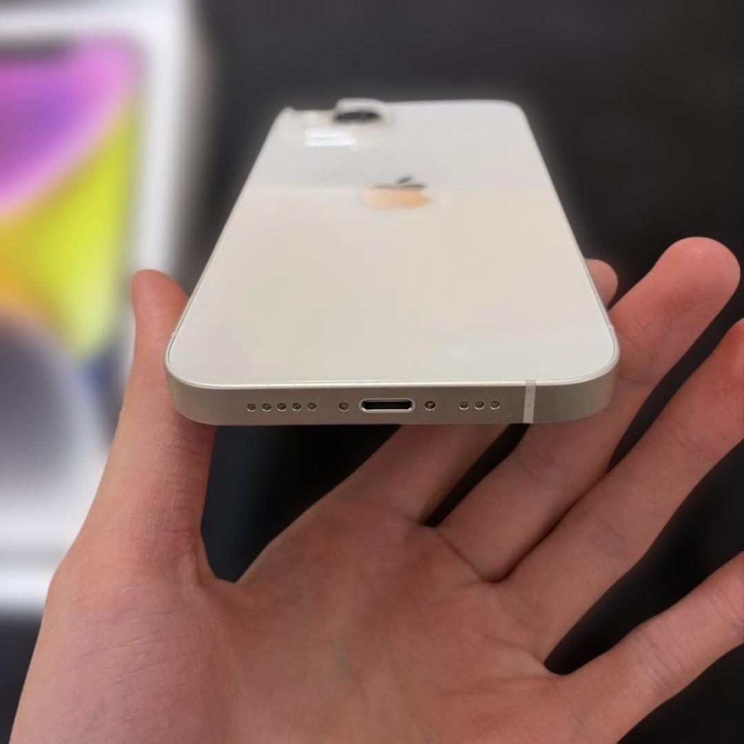 iPhone14 256GB スターライト 白