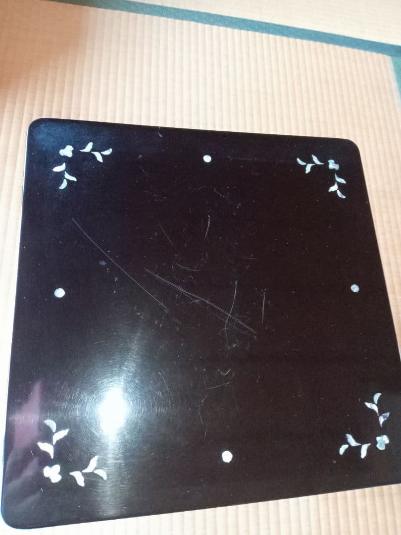 卓　高卓　花台　飾り台　螺鈿　漆器