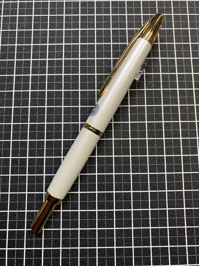 PILOT CAPLESS decimo スズラン　万年筆　字幅F