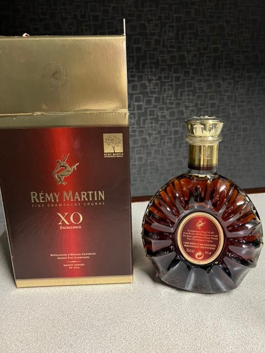 : REMY MARTIN (レミーマルタン