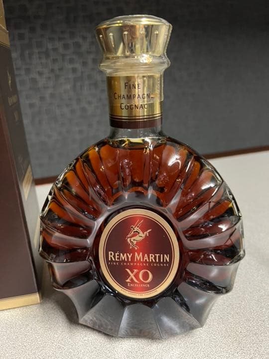: REMY MARTIN (レミーマルタン